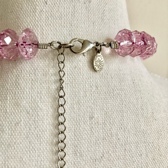 Lydell NYC Anthropology Chunky Faceted Lucite Graduated Bead Necklace Lavender - Picture 3 of 4